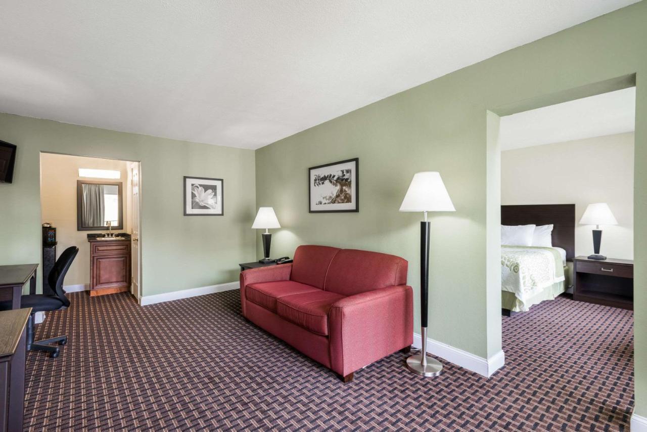 Days Inn By Wyndham Jellico - Tennessee State Line Екстер'єр фото