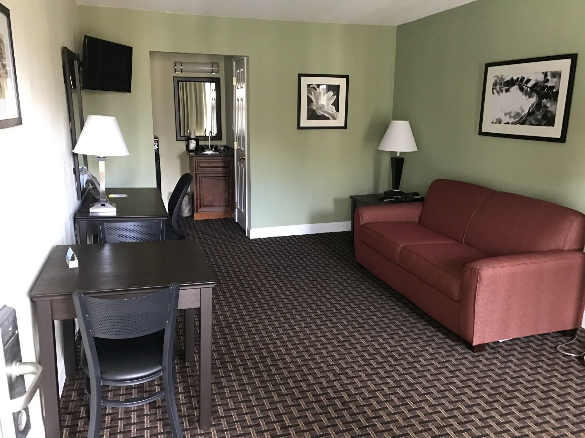 Days Inn By Wyndham Jellico - Tennessee State Line Екстер'єр фото