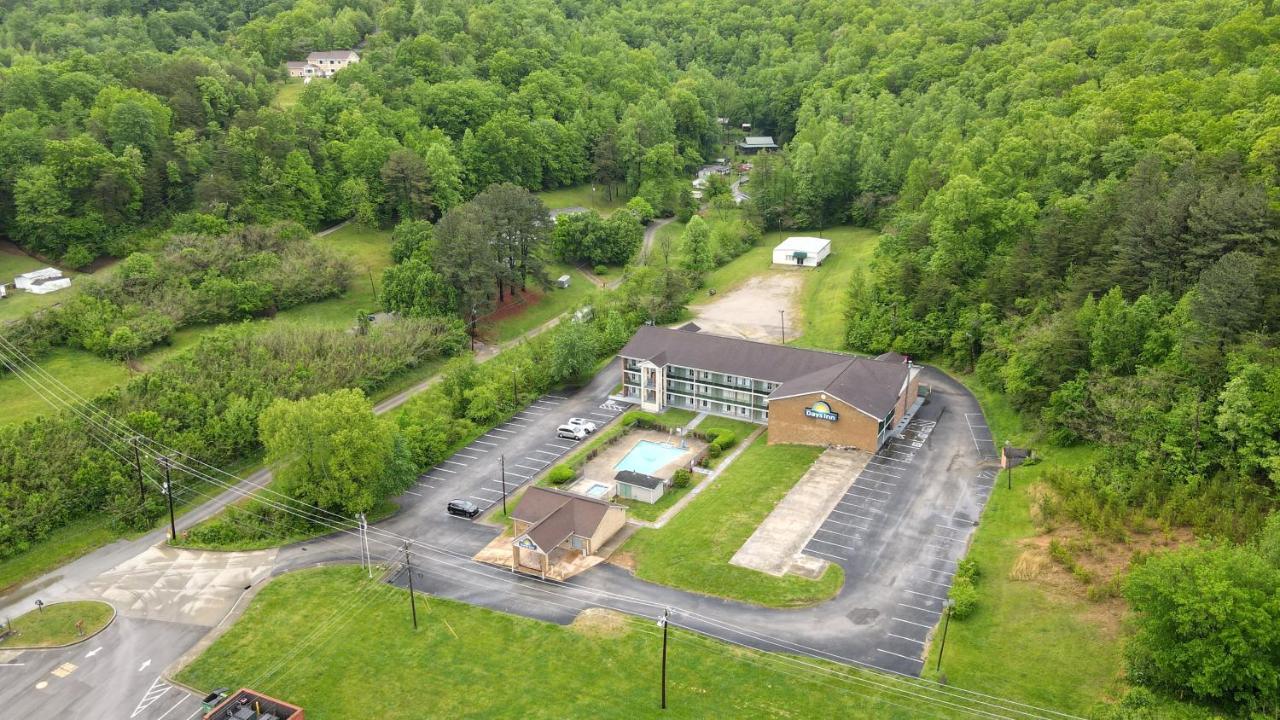 Days Inn By Wyndham Jellico - Tennessee State Line Екстер'єр фото