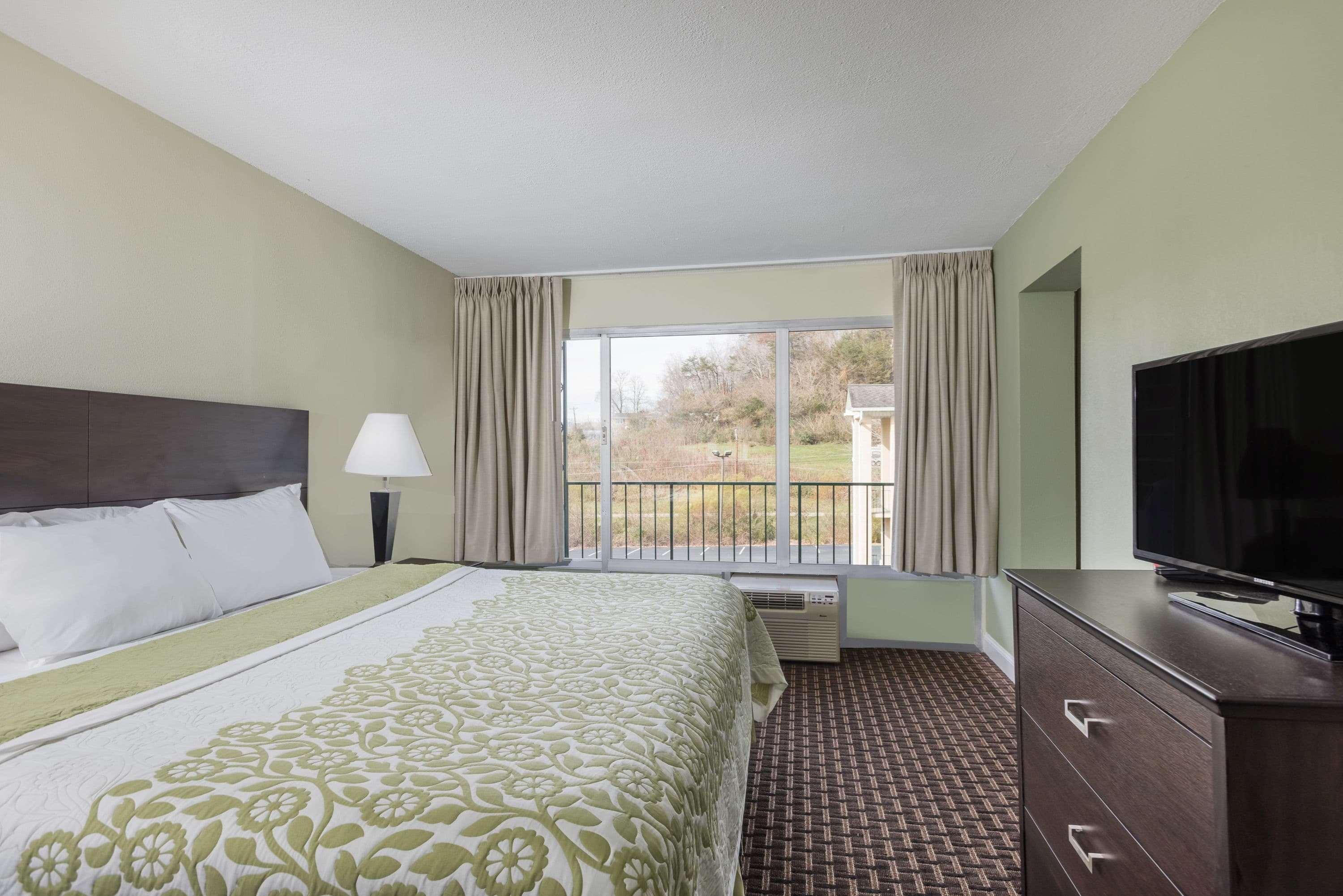 Days Inn By Wyndham Jellico - Tennessee State Line Екстер'єр фото