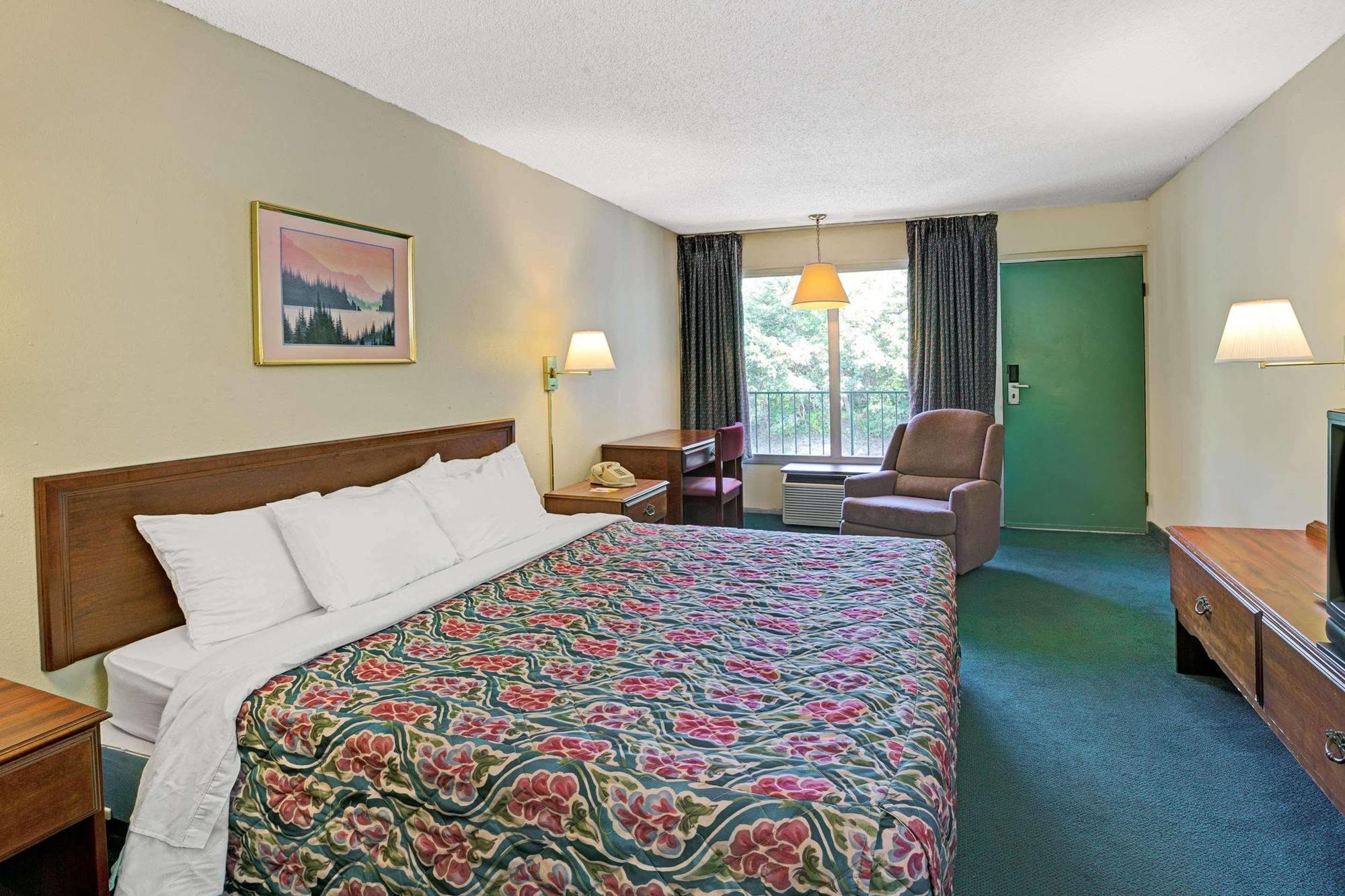 Days Inn By Wyndham Jellico - Tennessee State Line Екстер'єр фото