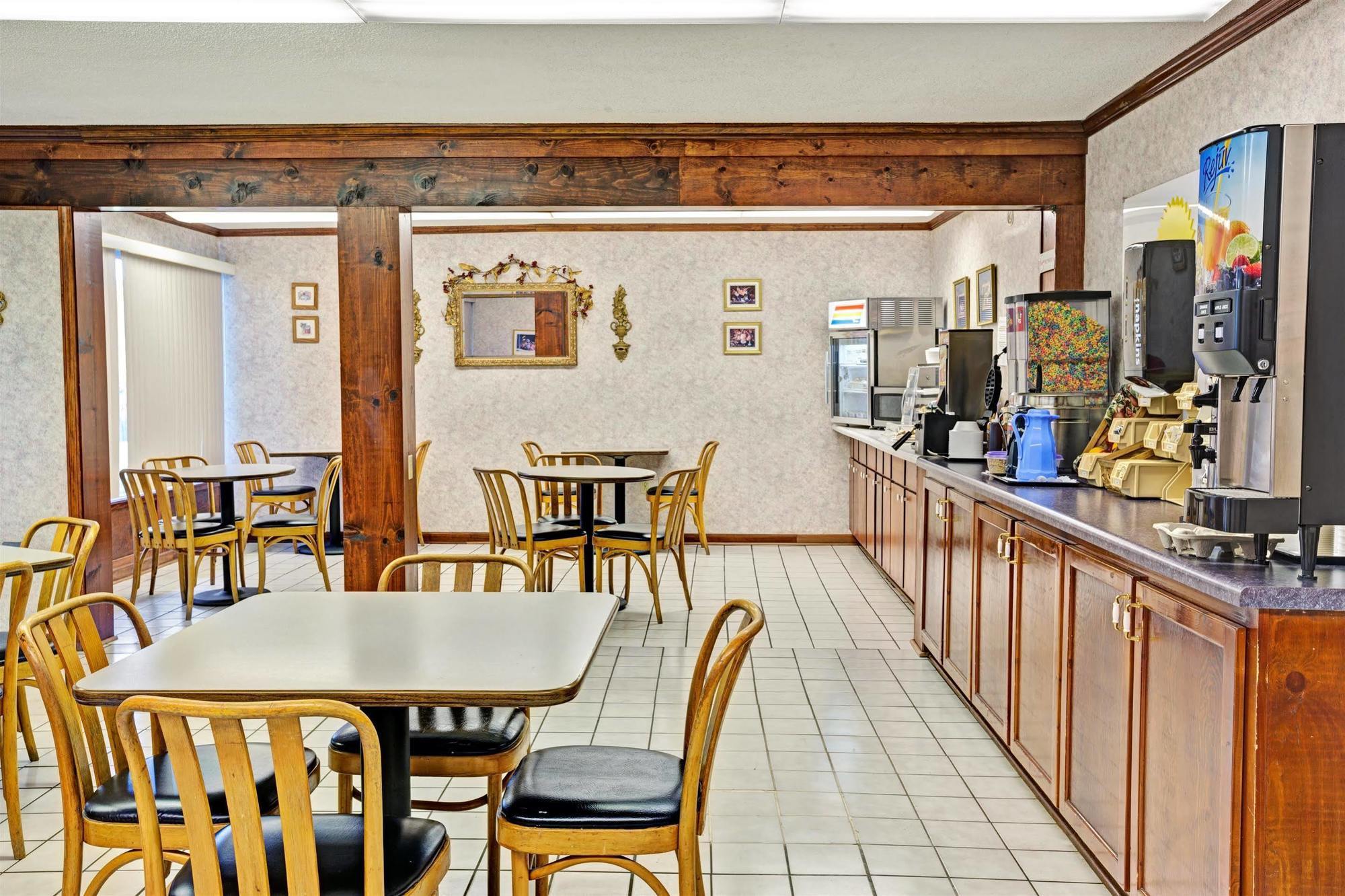 Days Inn By Wyndham Jellico - Tennessee State Line Екстер'єр фото